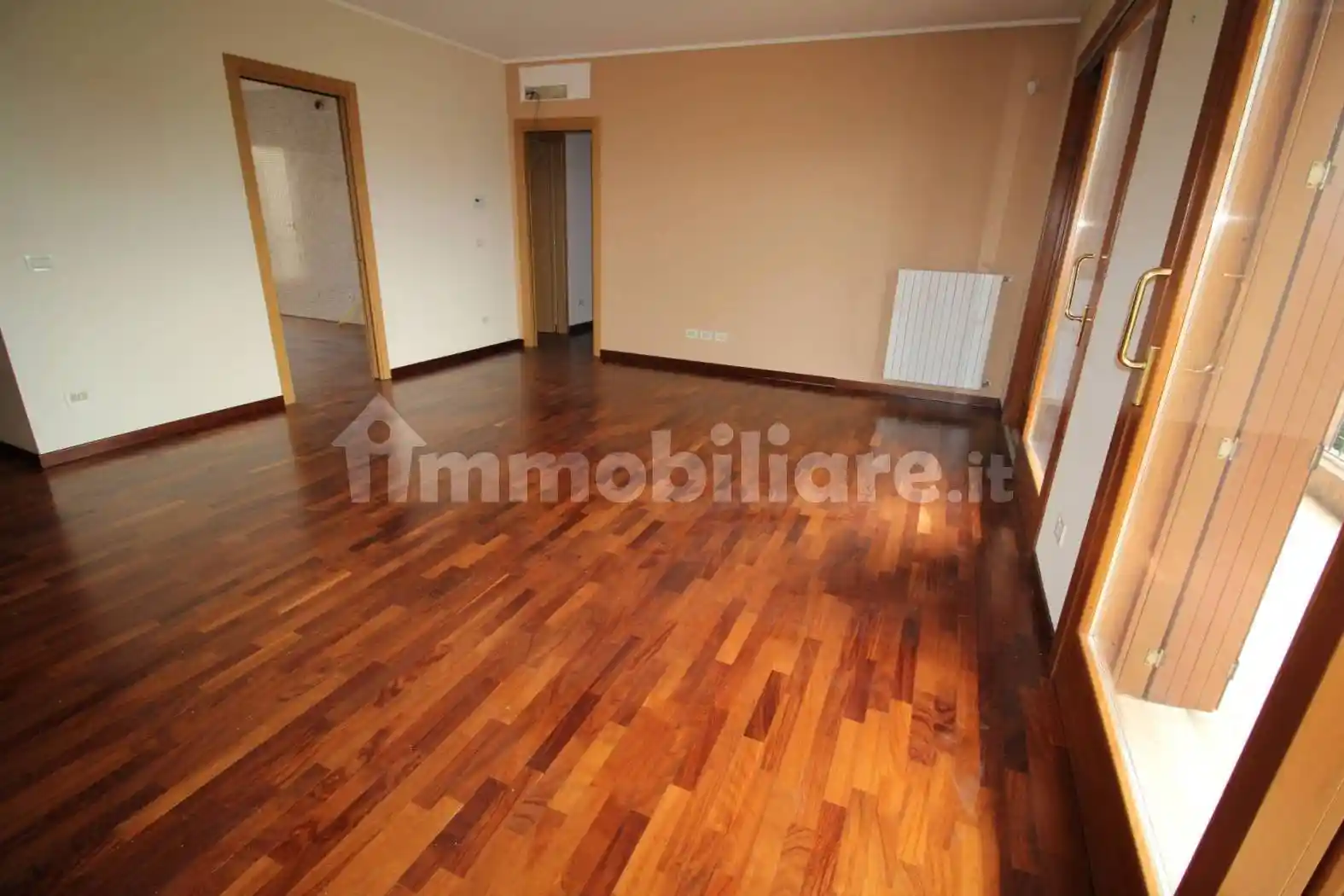 Appartamento in vendita a Vaprio d'Adda