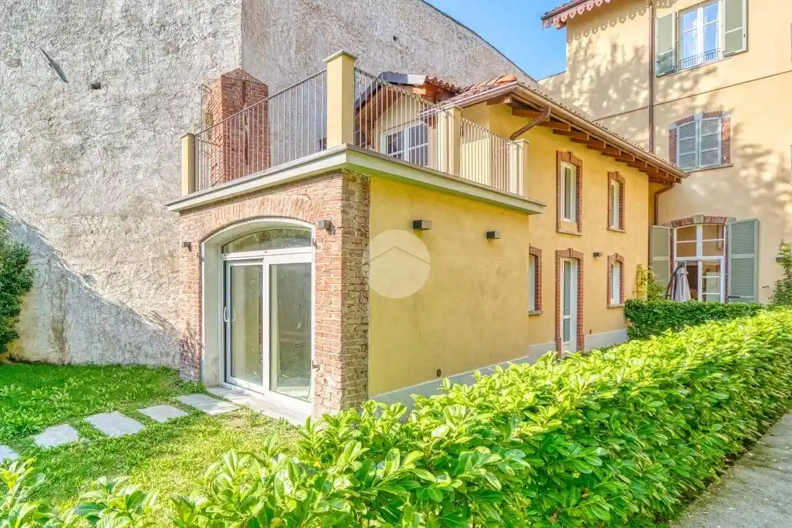 Casa indipendente in vendita a Rivoli