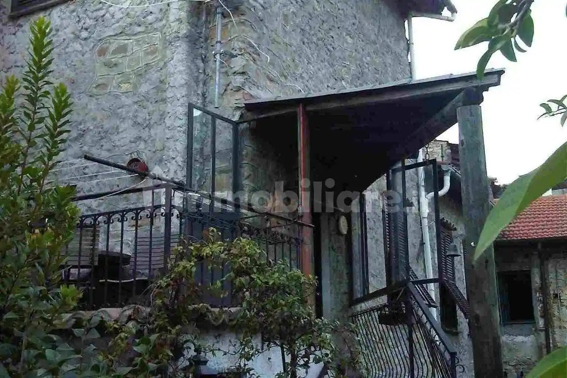 Palazzo - Edificio in vendita a Vallecrosia