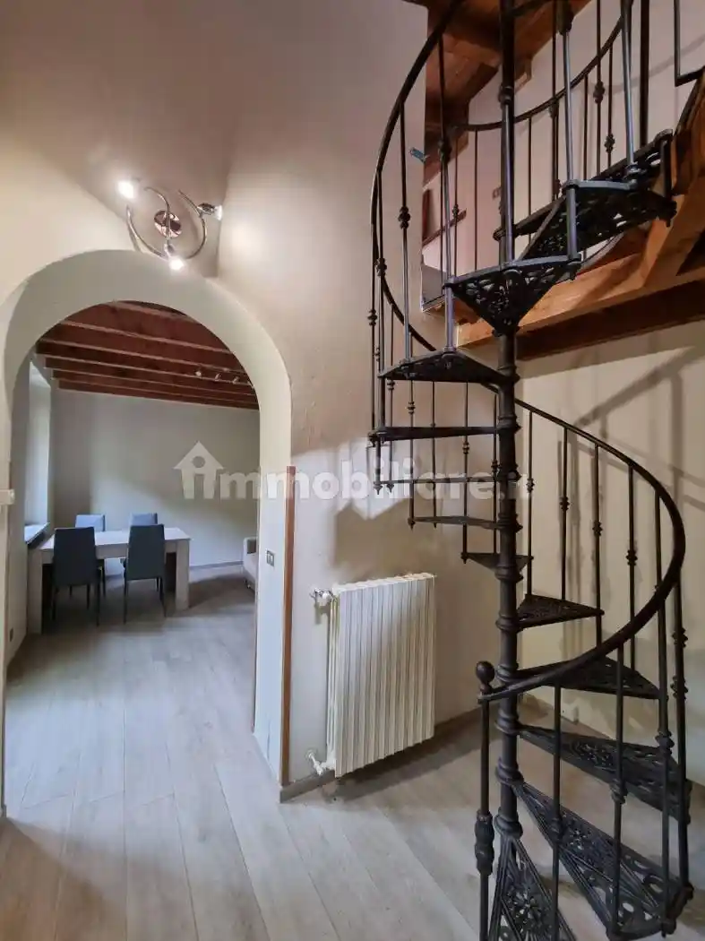 Appartamento in affitto a Arona
