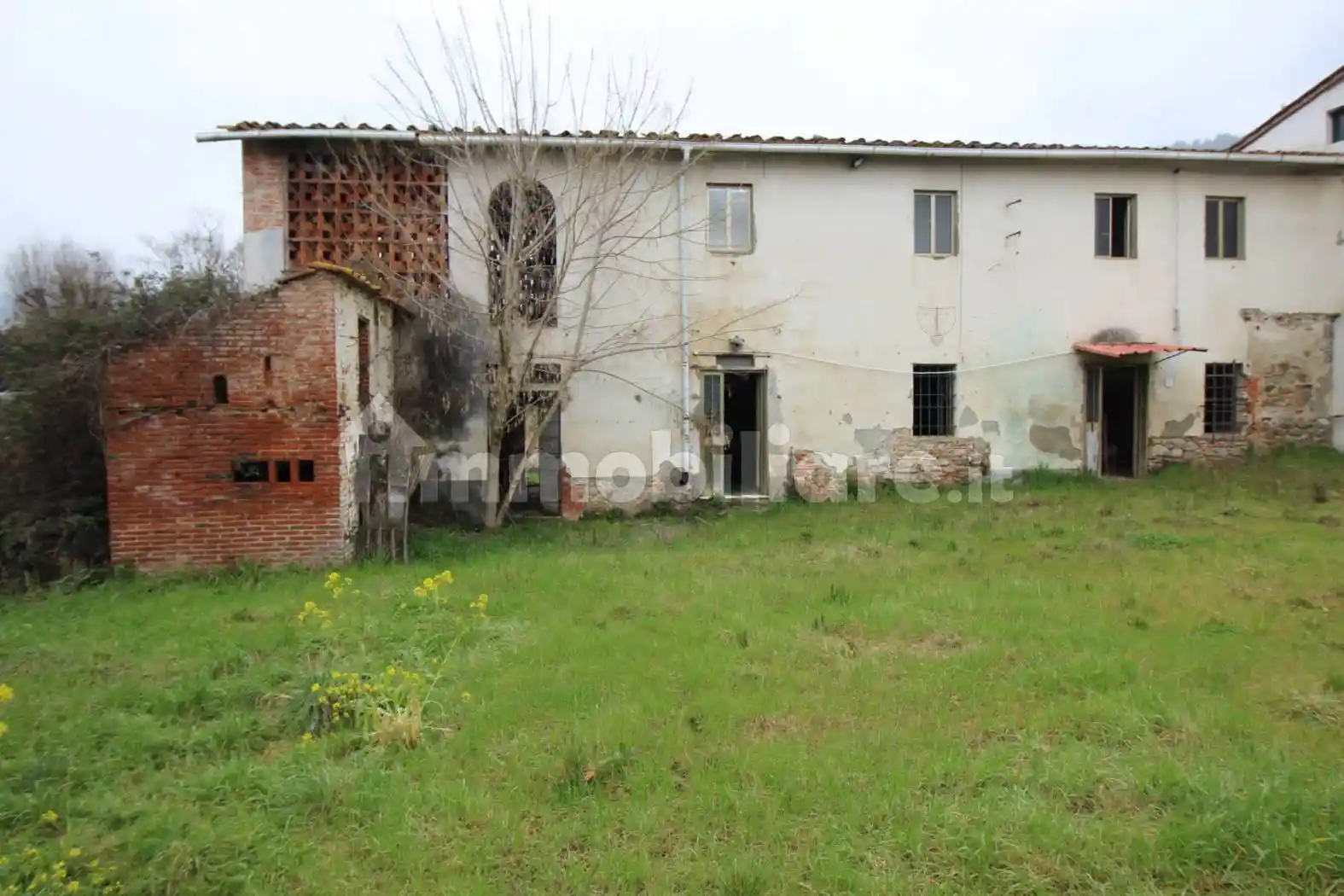 Rustico - Casale in vendita a Uzzano