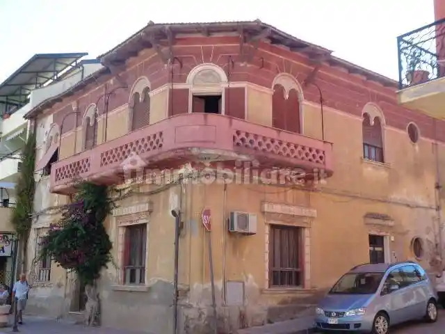 Palazzo - Edificio in Vendita - foto 2