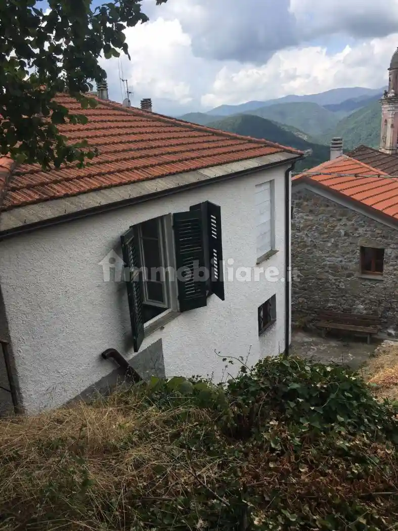 Casa indipendente in vendita a Sesta Godano