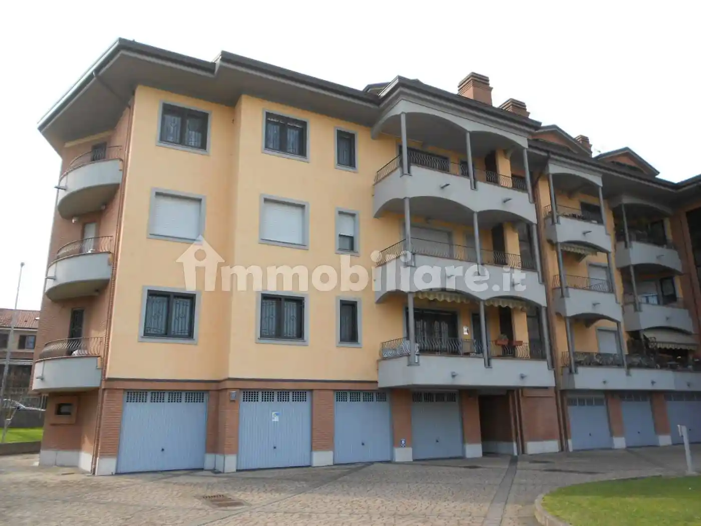 Appartamento in affitto a Peschiera Borromeo