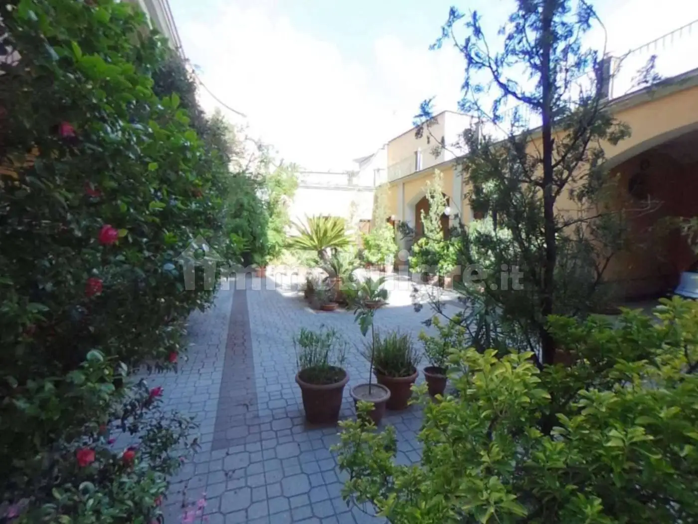 Palazzo - Edificio in vendita a Baiano