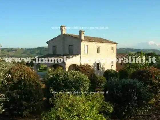 Villa in vendita a Montecassiano