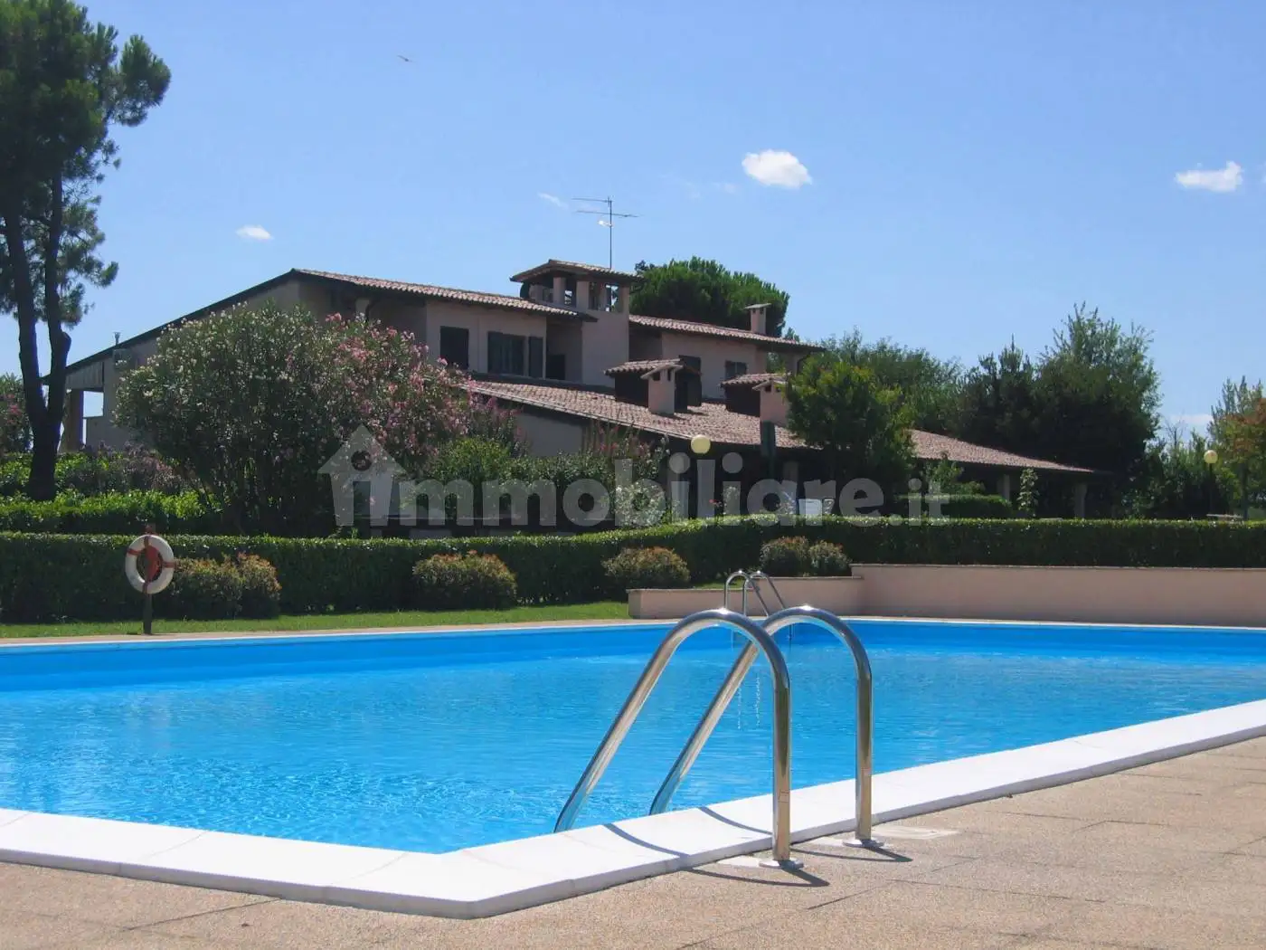 Villetta a schiera in affitto a Peschiera del Garda