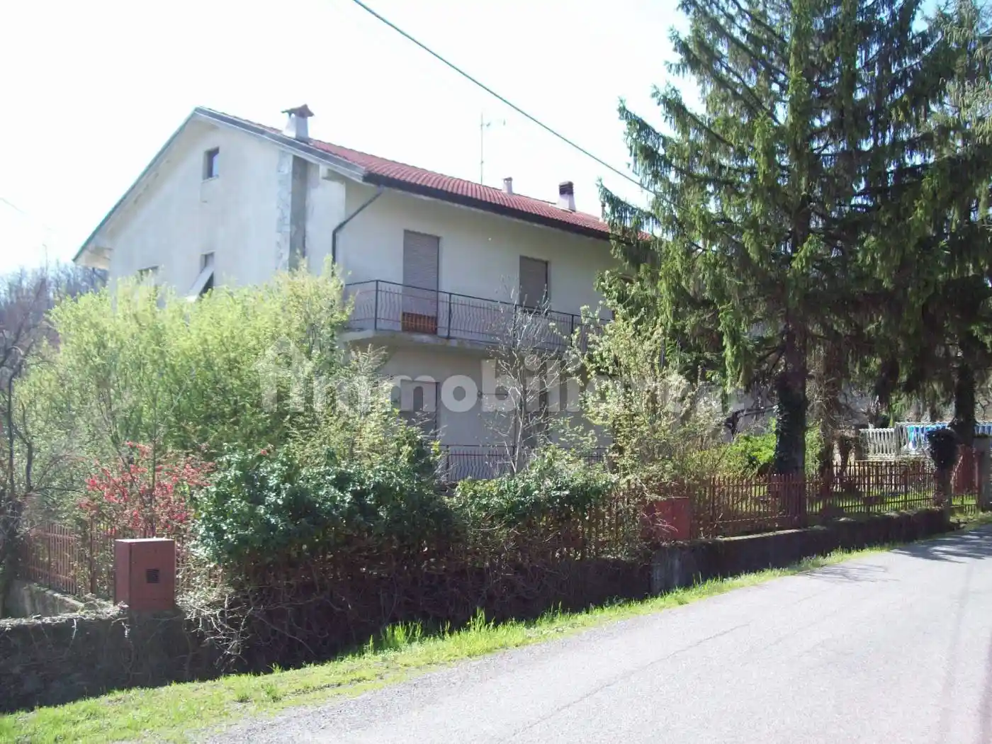 Villa bifamiliare via Martiri della Benedicta, Casaleggio Boiro - foto 3