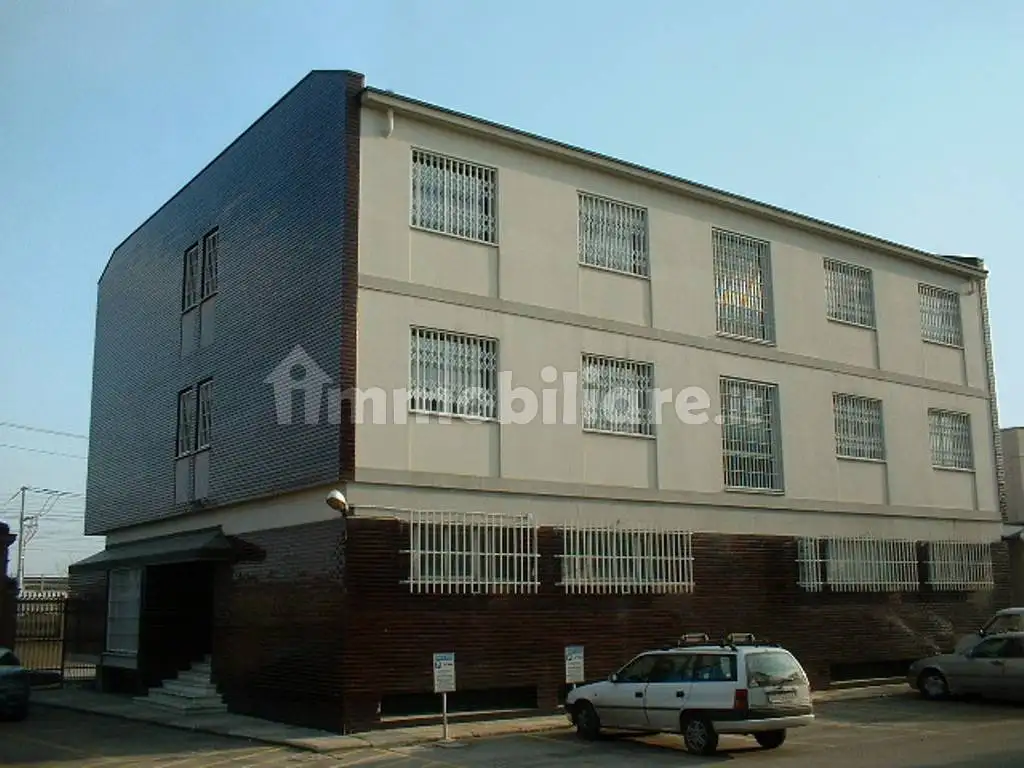 Palazzo - Edificio in vendita a Bologna