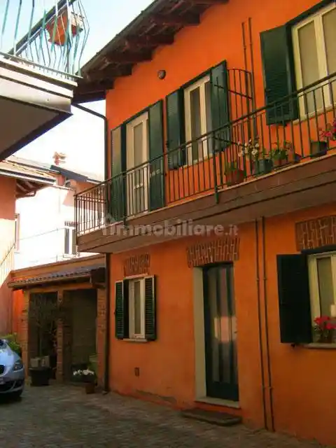 Appartamento in affitto a Borgomanero