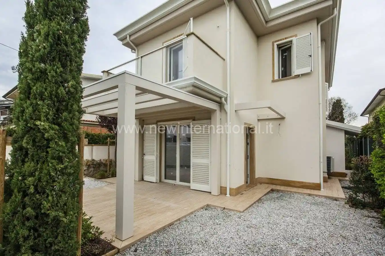 Villa in affitto a Montignoso