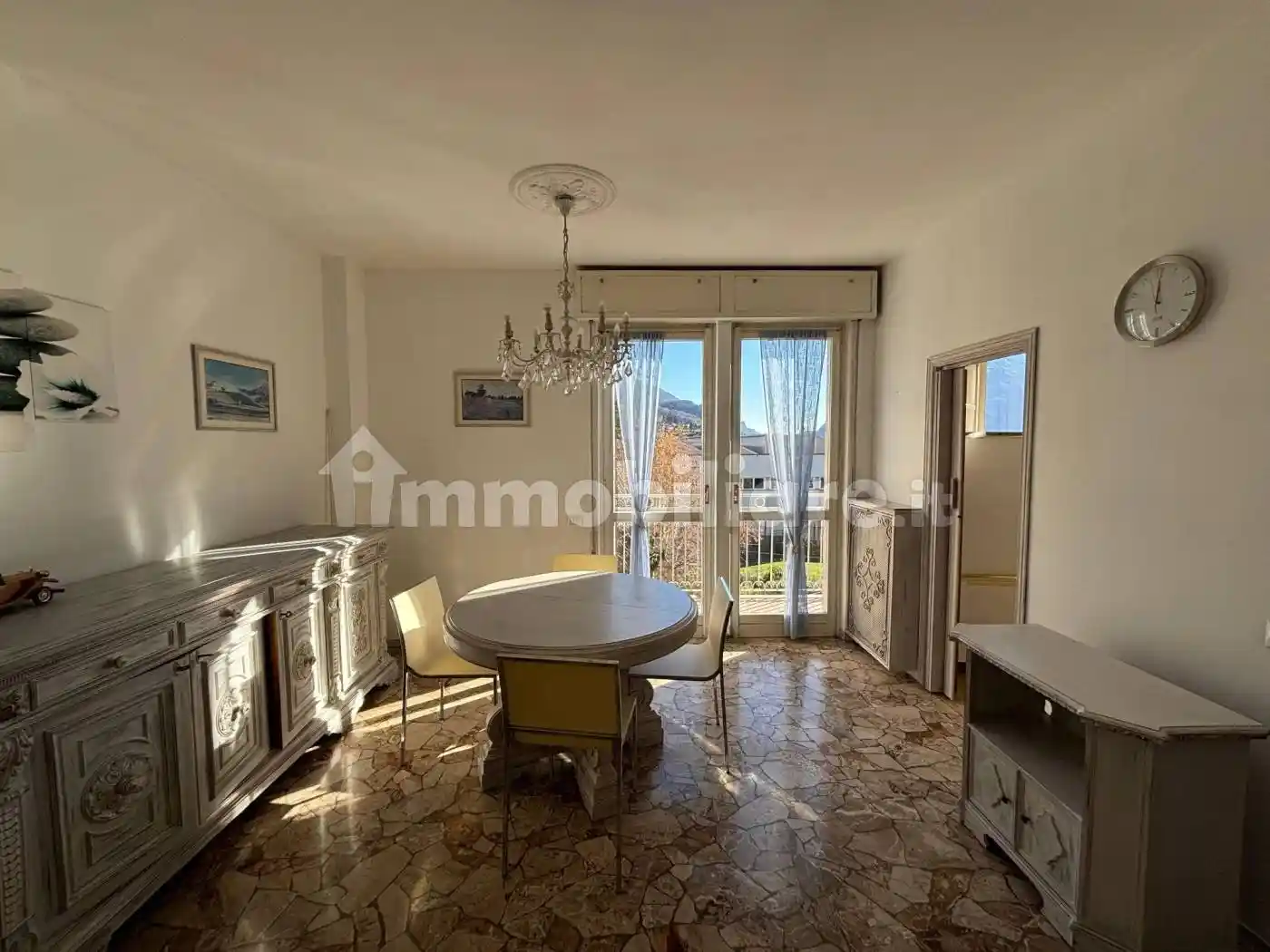 Appartamento in affitto a Mandello del Lario