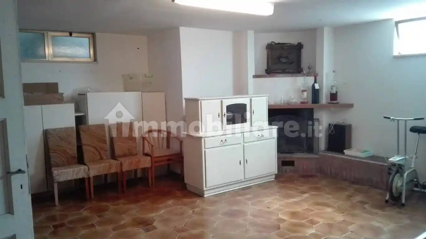 Villa unifamiliare via Alessandro Manzoni 11/1, Centro, Nereto - foto 2