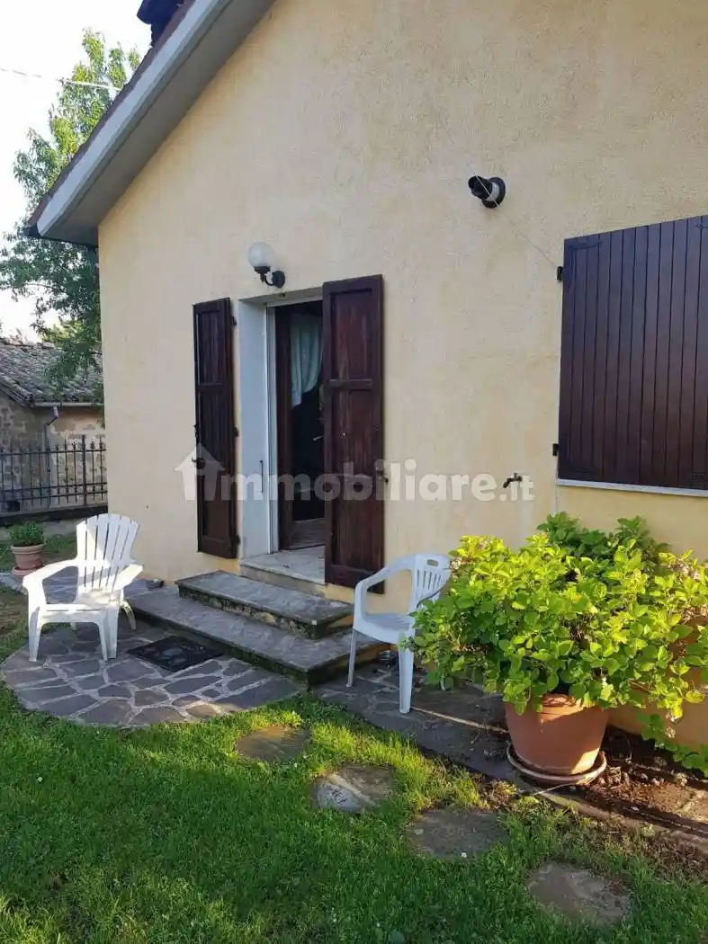 Villa in vendita a Camerino