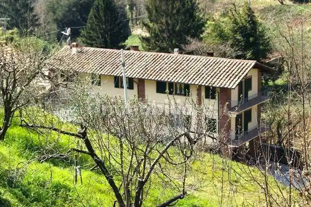 Rustico - Casale in vendita a San Giuliano Terme