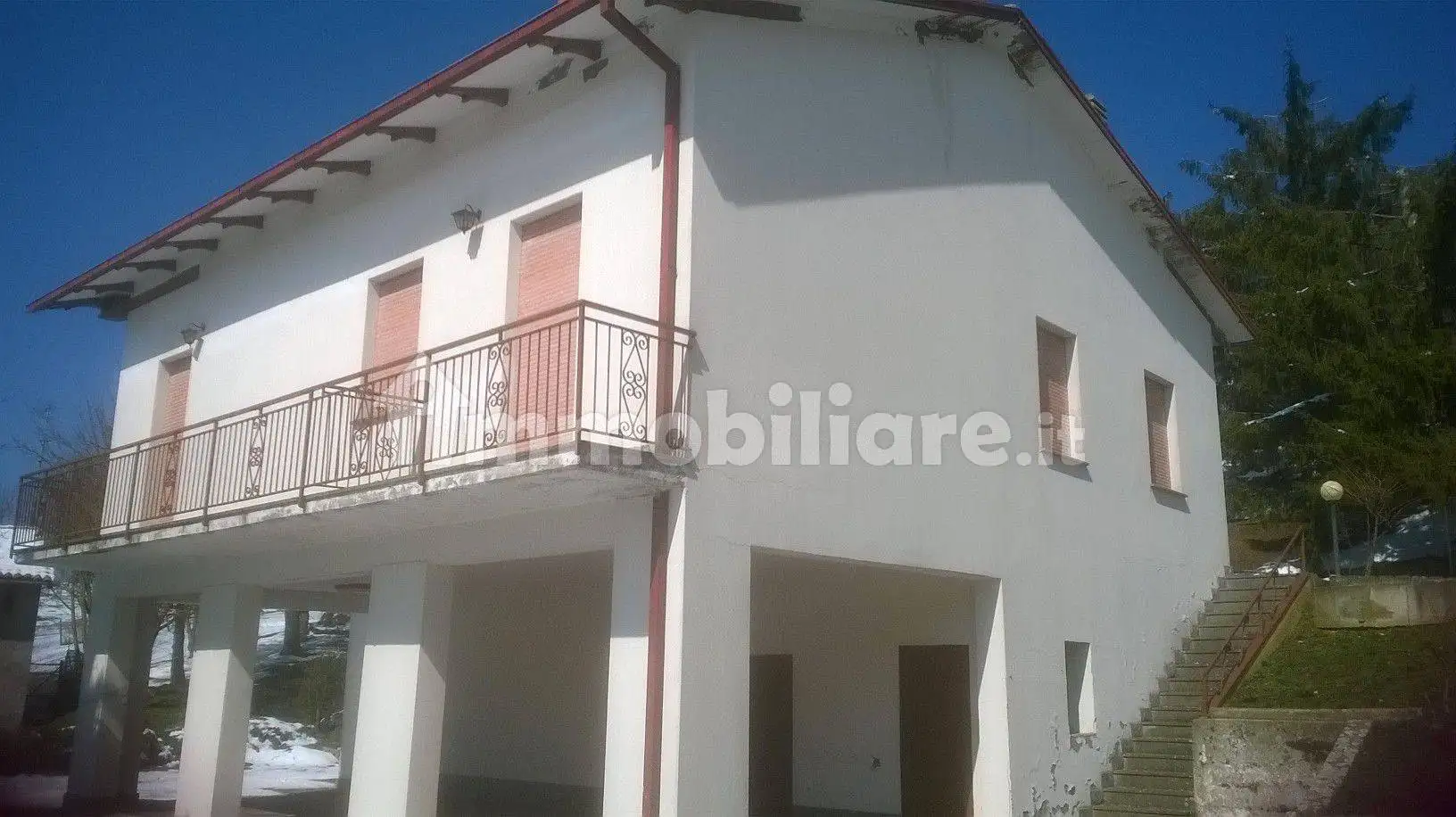 Villa in vendita a Castel d'Aiano