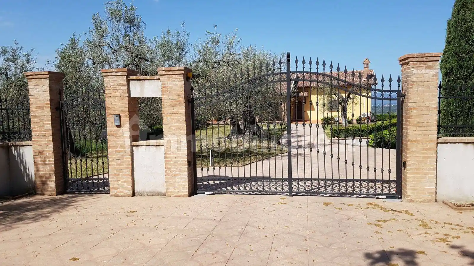 Villa in vendita a Castelnuovo di Farfa