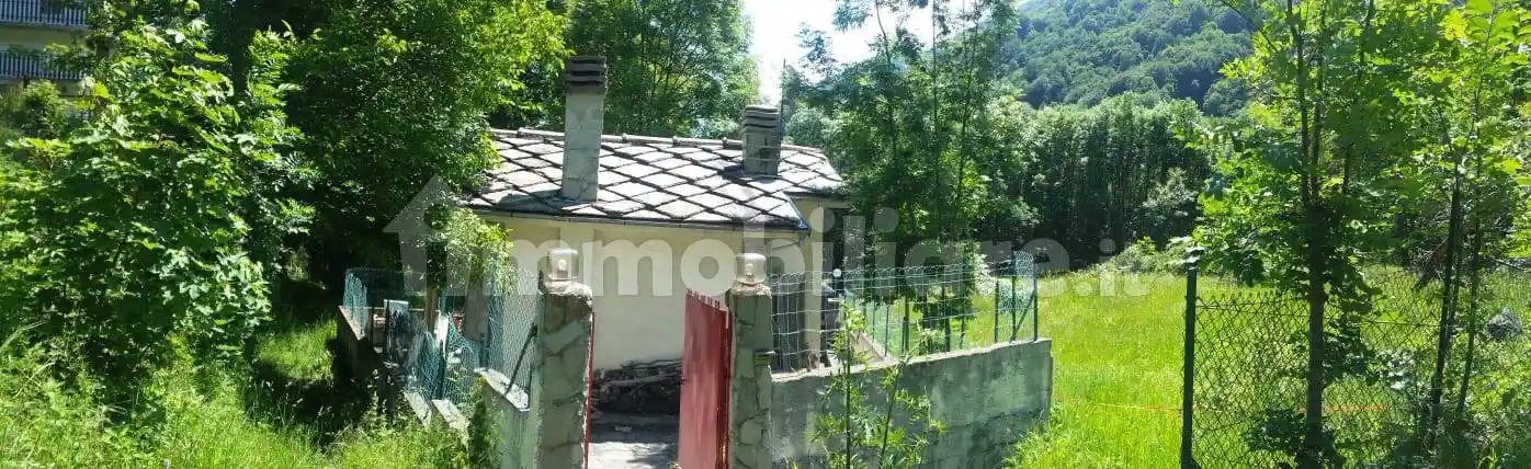 Villa in affitto a Lemie