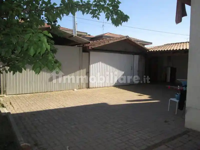 Appartamento buono stato, primo piano, Loreto Aprutino - foto 2