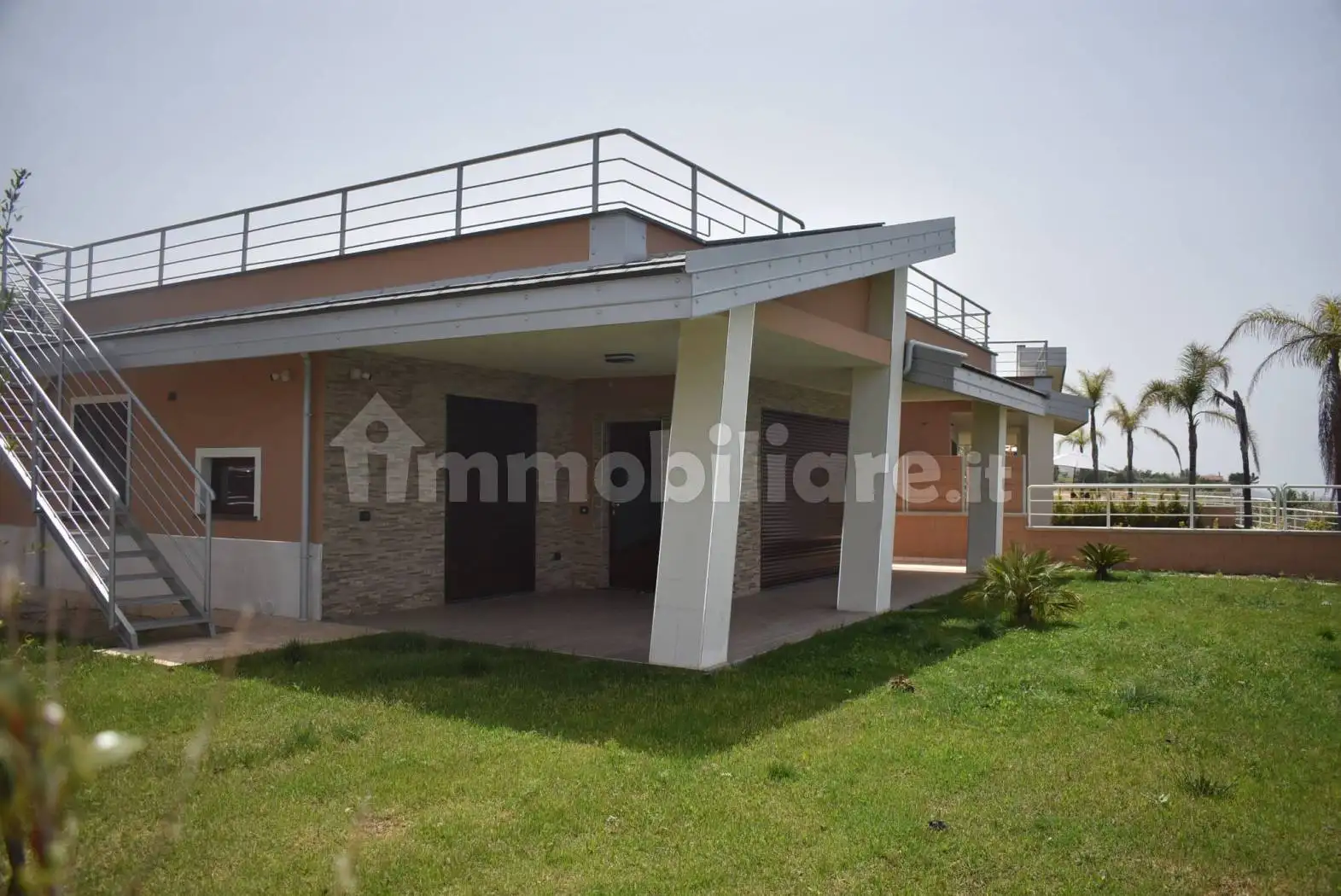 Villa in vendita a Zambrone