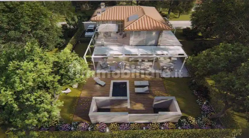 Villa in vendita a Forte dei Marmi
