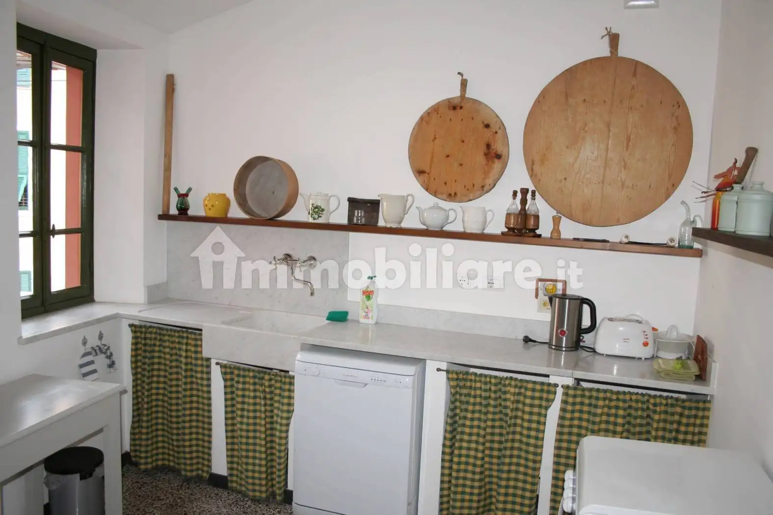 Quadrilocale via Umberto I 2, Castel Vittorio - foto 3