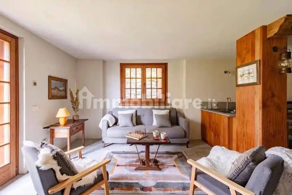 Appartamento in affitto a Courmayeur