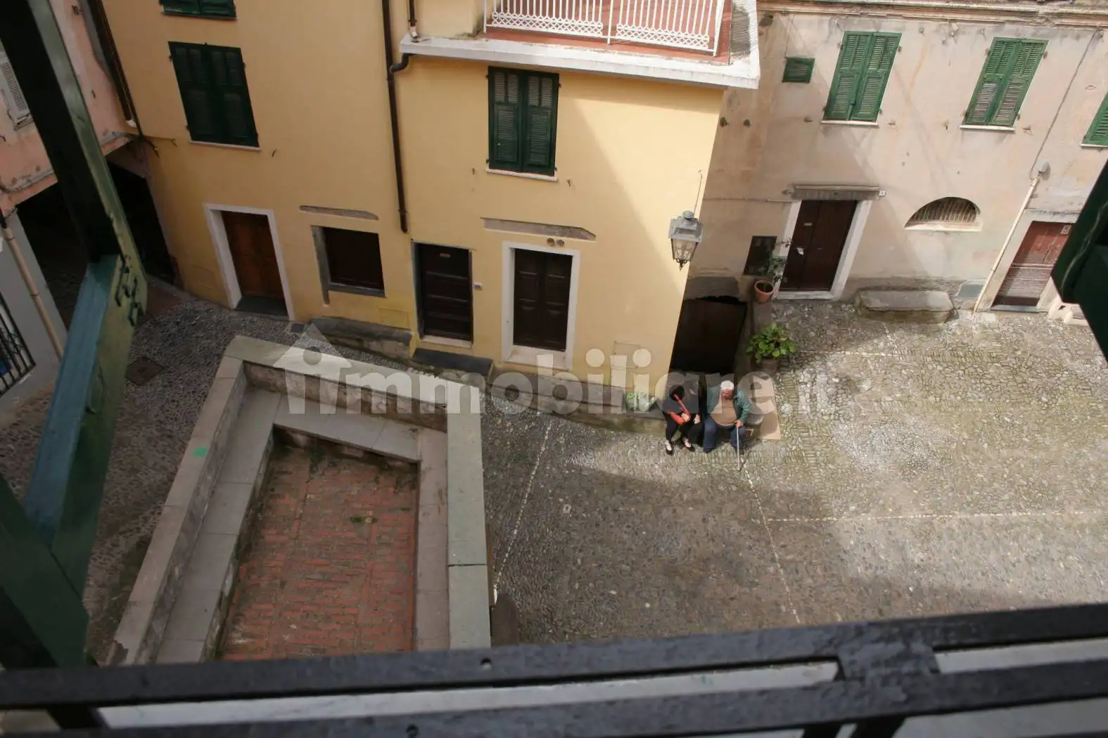 Appartamento ottimo stato, primo piano, Castel Vittorio - foto 2