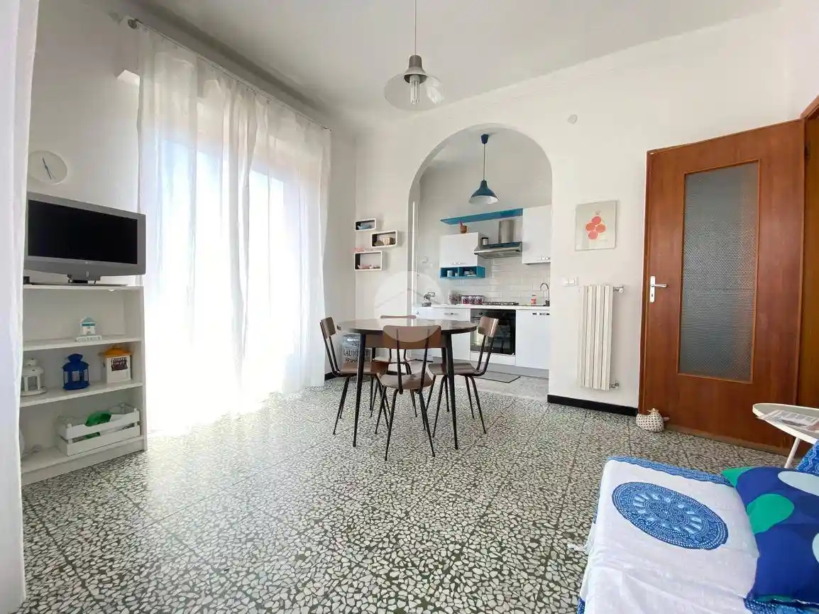 Trilocale via Privata Sant'Antonio 6, Porto Maurizio, Imperia - foto 5