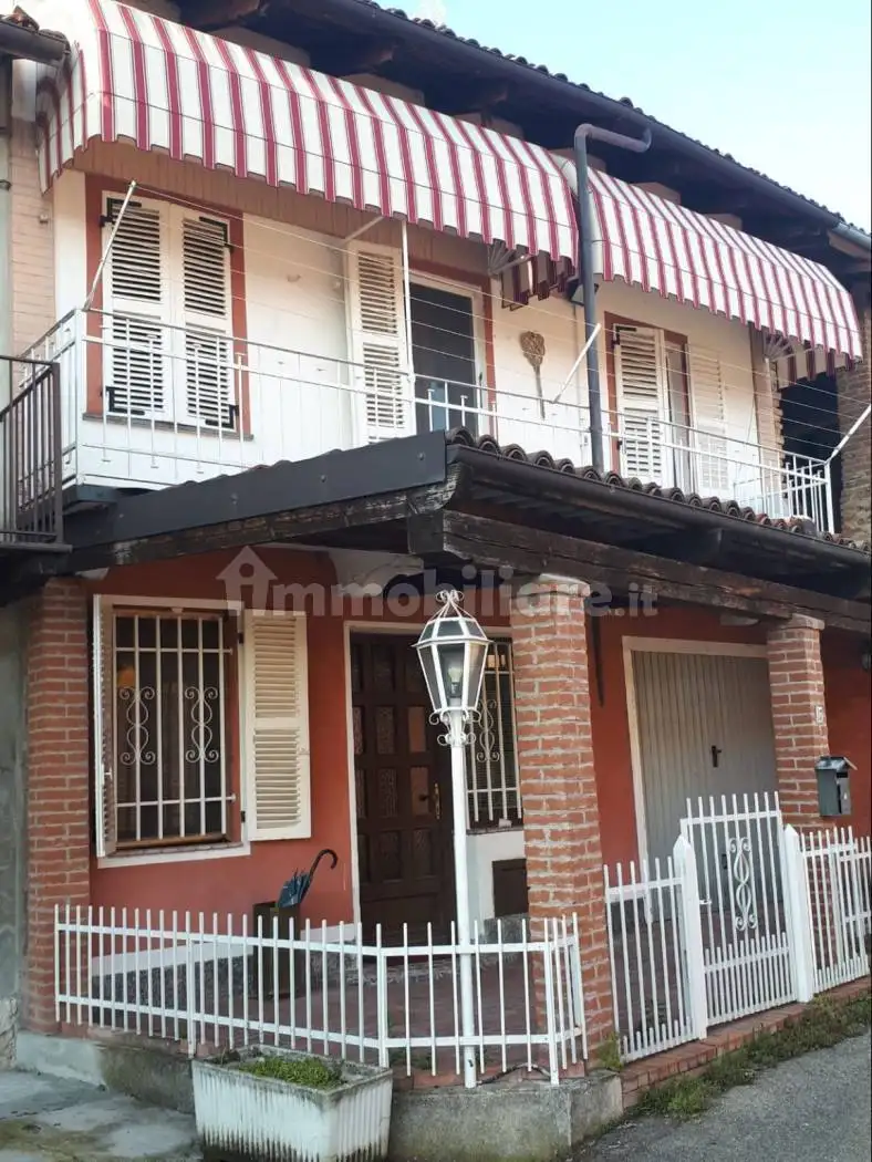 Rustico via Bricca 17, Centro, Chiusano d'Asti - foto 3