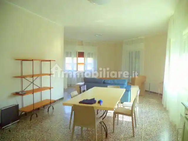 Appartamento in affitto a Modena
