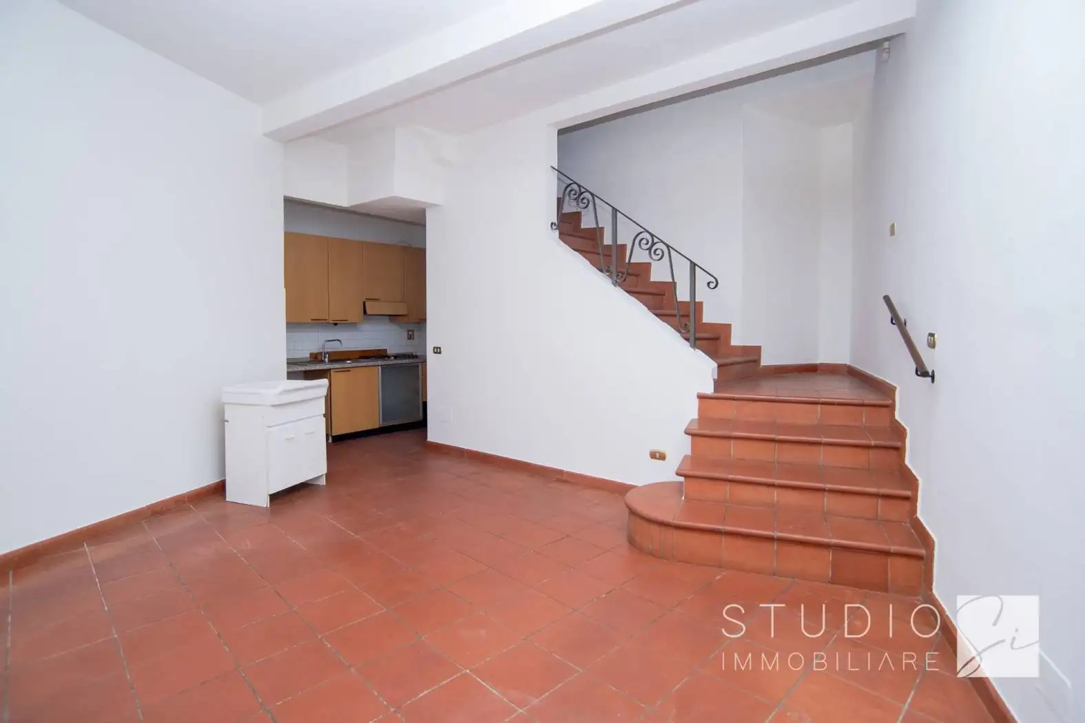 Casa indipendente in affitto a Pistoia