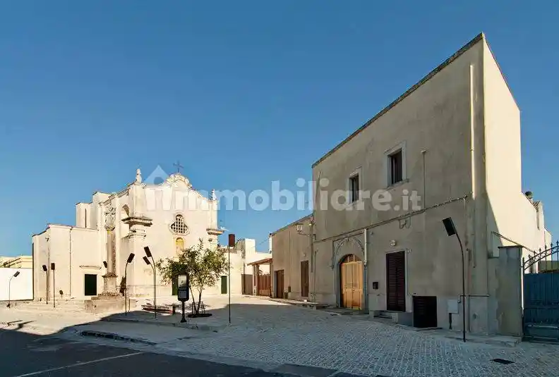 Palazzo - Edificio in vendita a San Cassiano