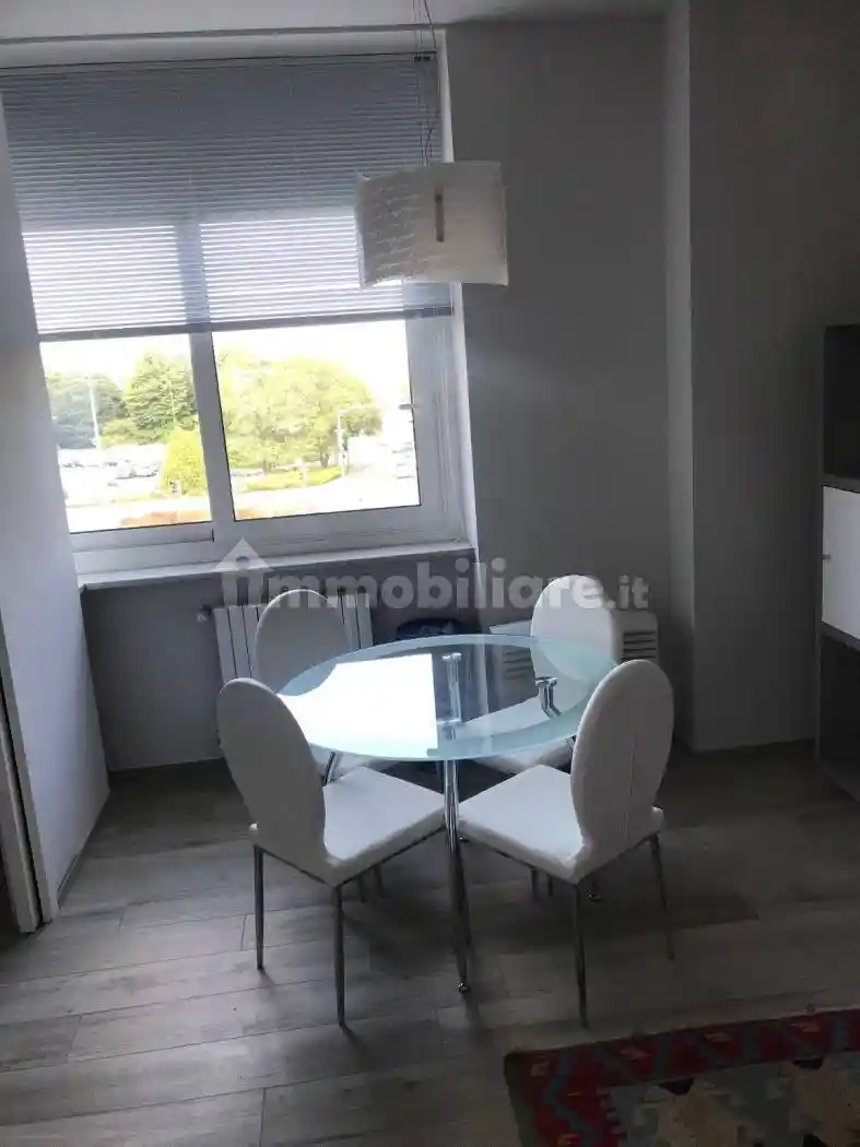 Appartamento in affitto a Pavia