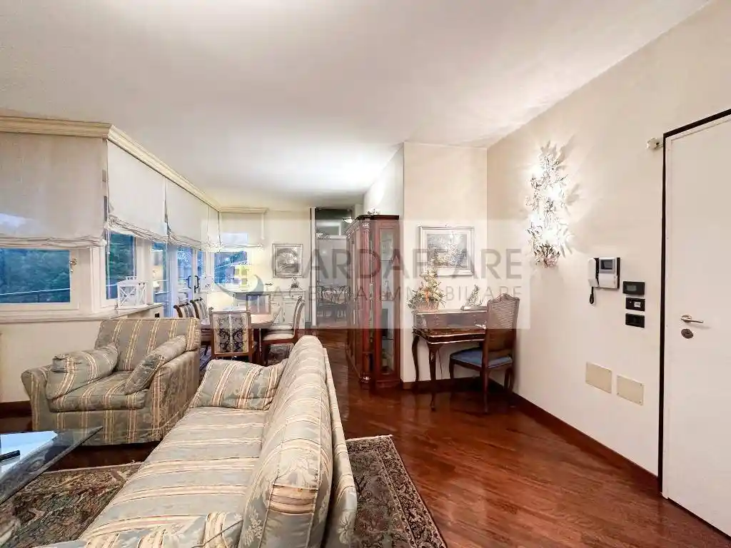 Appartamento in vendita a Sirmione