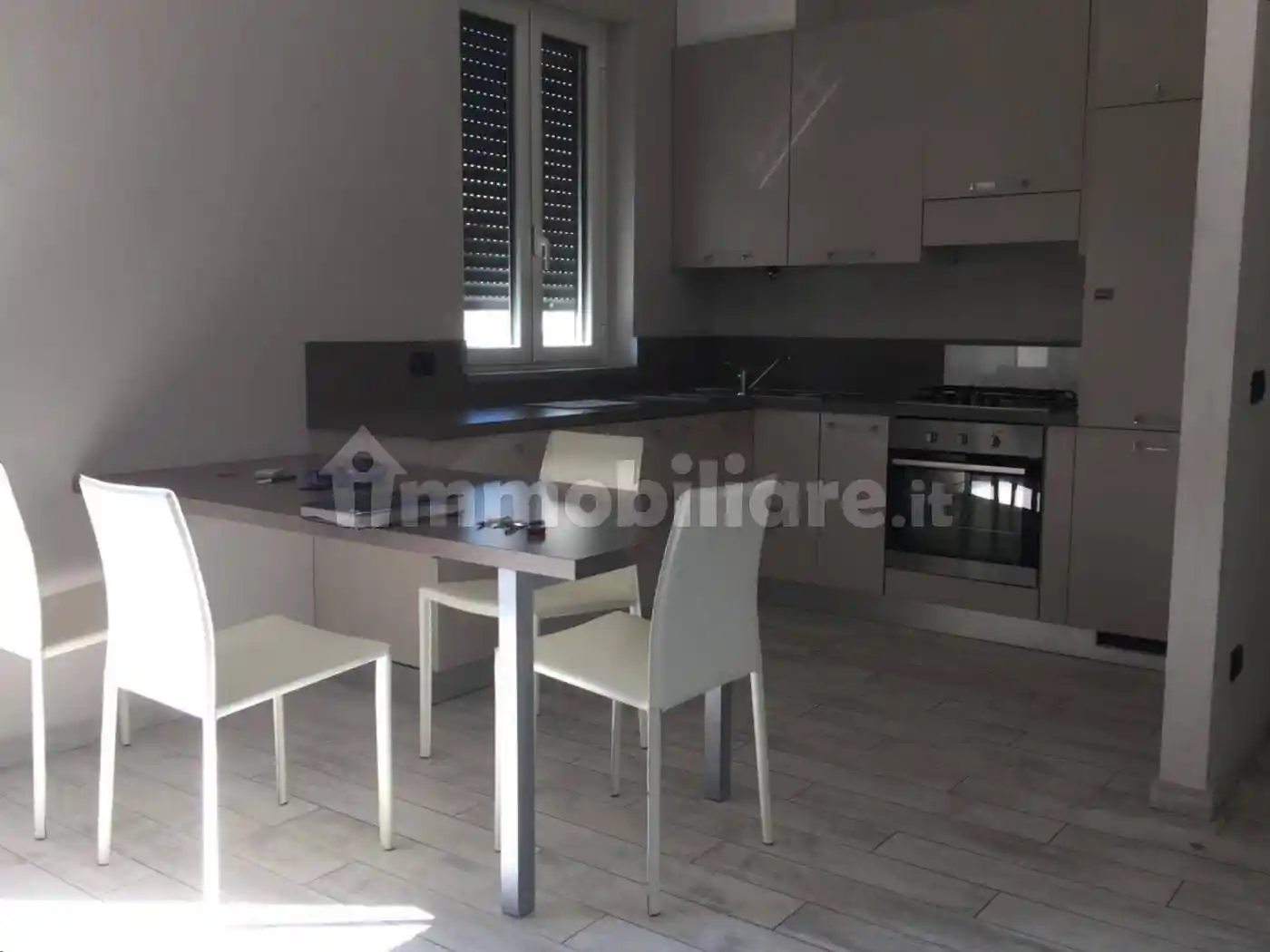 Trilocale via Monte Leone 75, Moriggia, Gallarate - foto 2