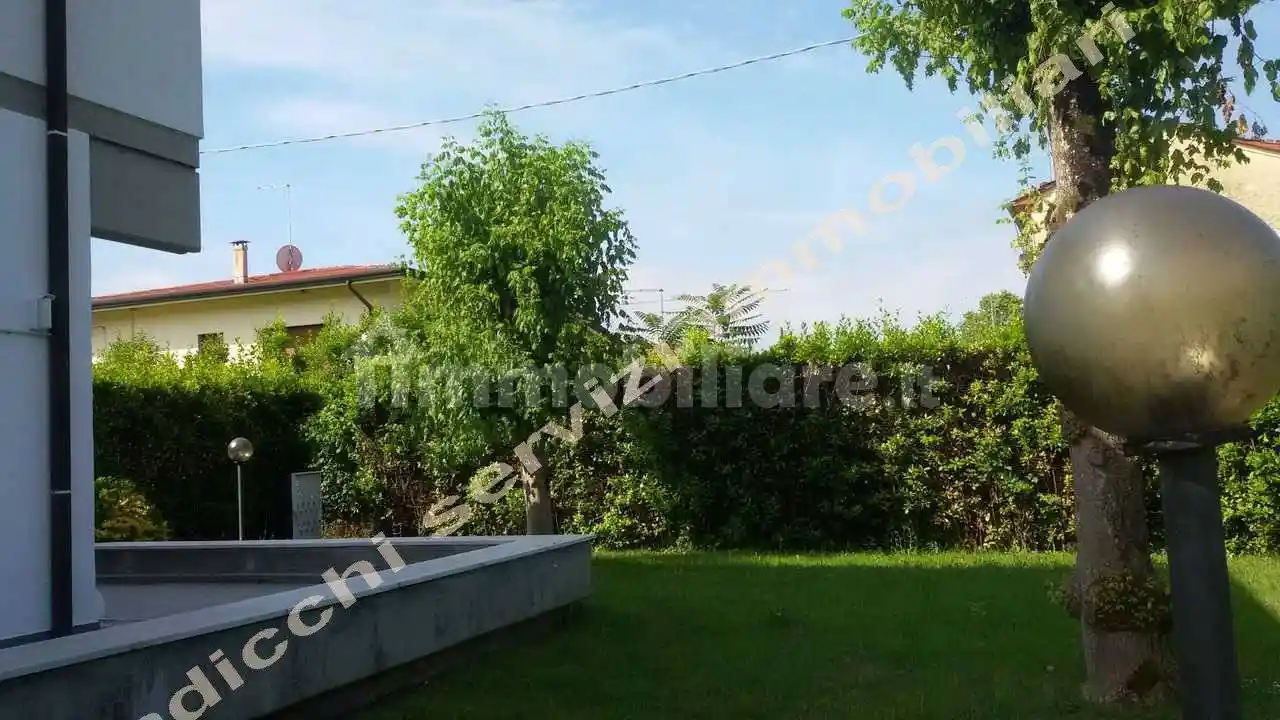 Villa in affitto a Forte dei Marmi