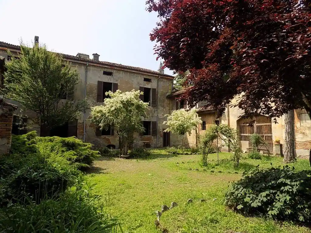 Rustico - Casale in vendita a Castelnuovo Bocca d'Adda