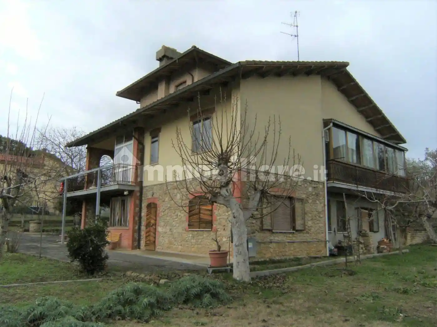 Villa in vendita a Chiusi