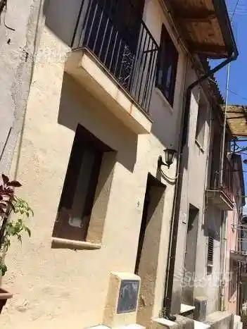 Appartamento in vendita a Galatro