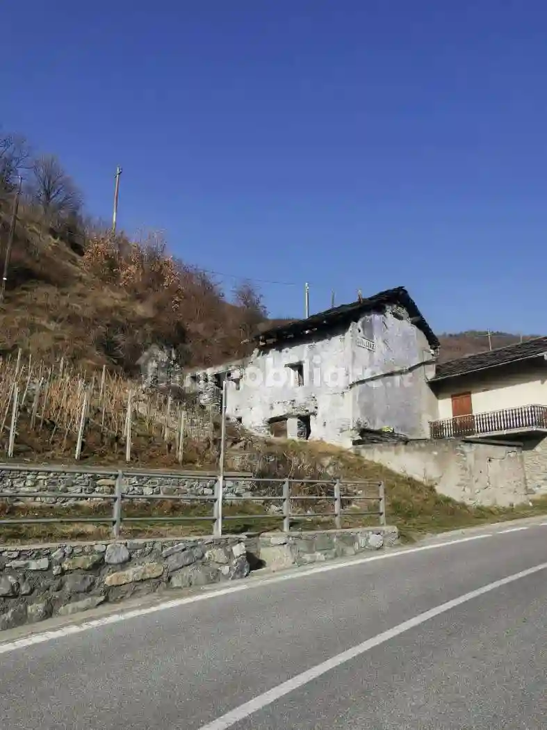 Rustico Strada Statale della Valle d'Aosta, Chambave - foto 4