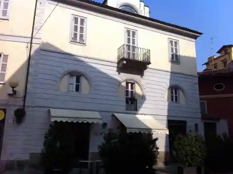 Bilocale via Duomo 6, Centro Storico, Biella - foto 5