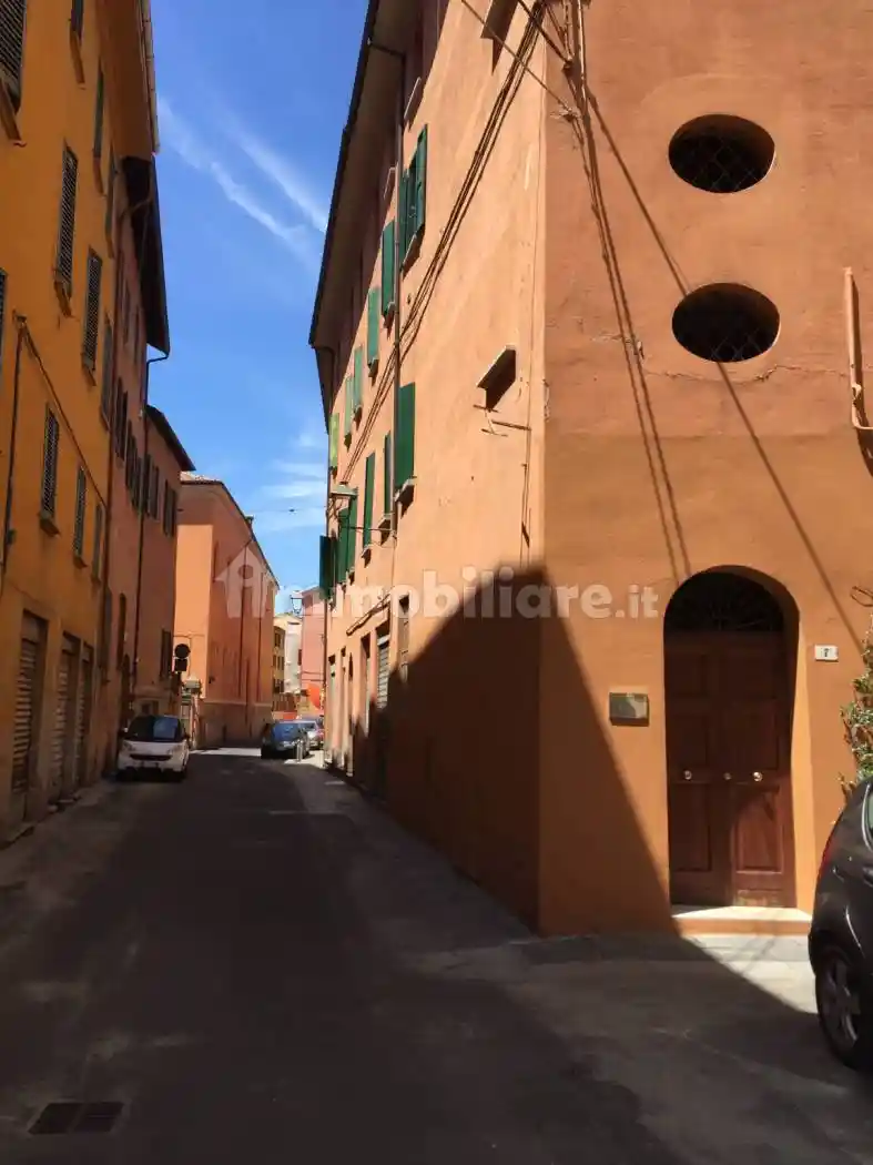 Appartamento in affitto a Bologna