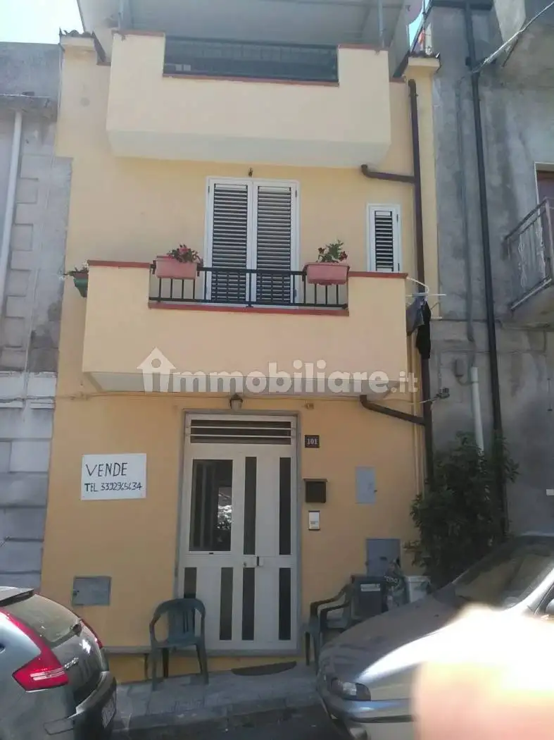 Casa indipendente in vendita a Bianco