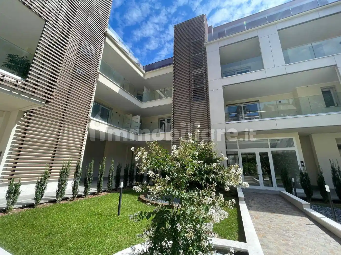 Appartamento in vendita a Legnano