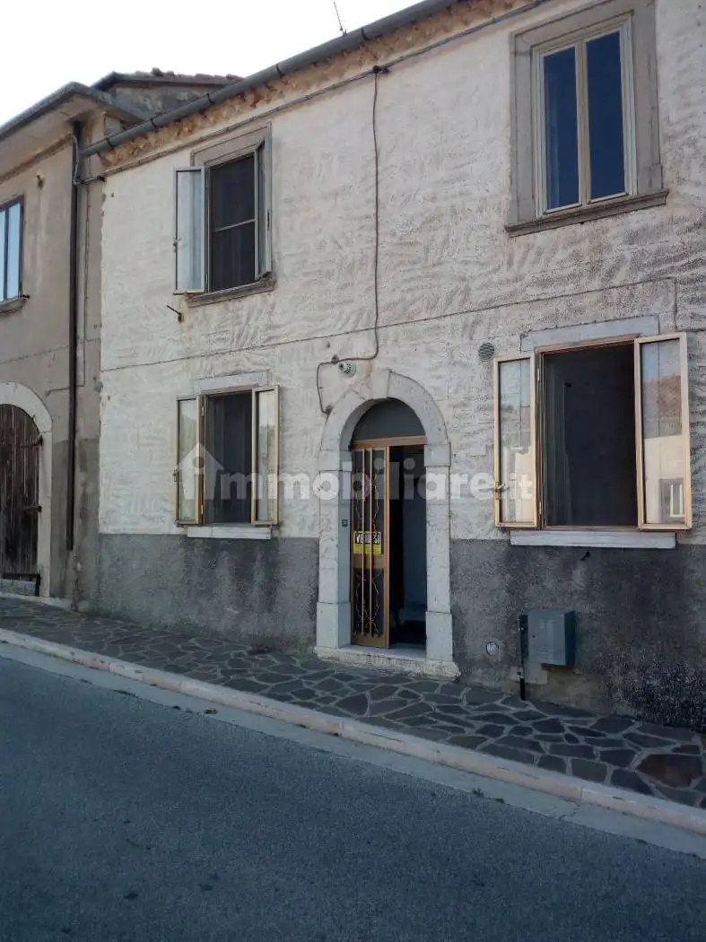 Appartamento in vendita a Vastogirardi