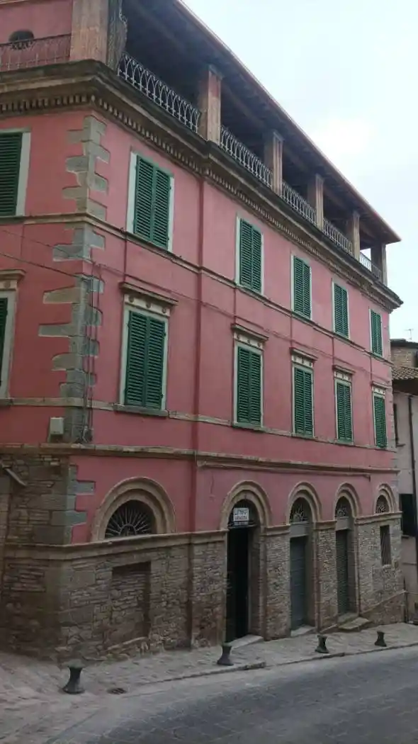 Palazzo - Edificio in vendita a Umbertide