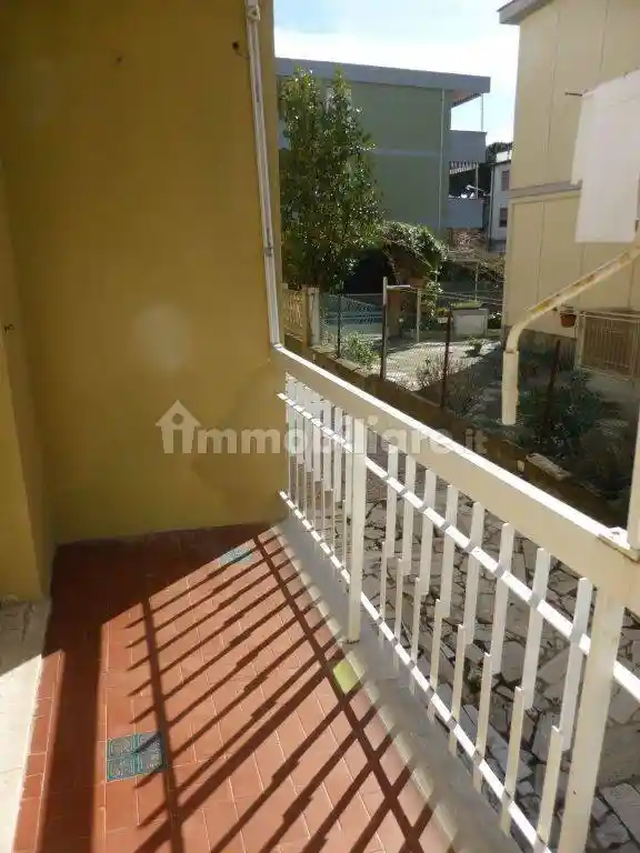 Appartamento in affitto a Follonica