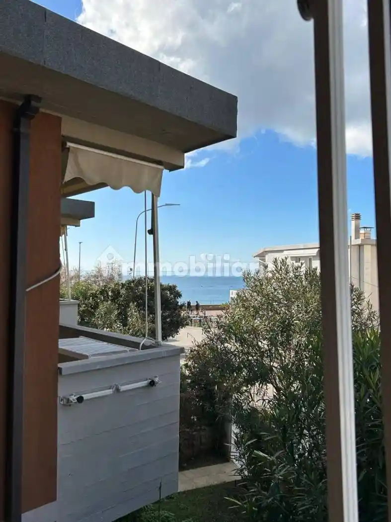 Appartamento in affitto a Follonica