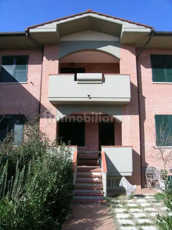 Villetta a schiera in affitto a Follonica